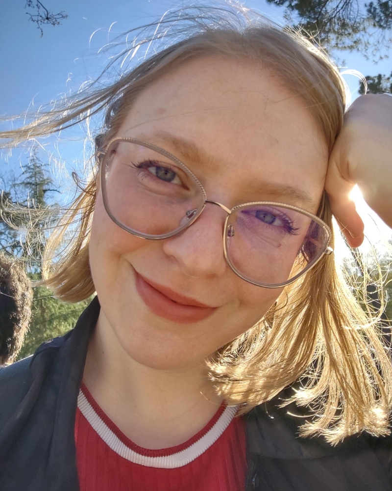 Florencia Natalia Novidelsky Mazur Telefónica